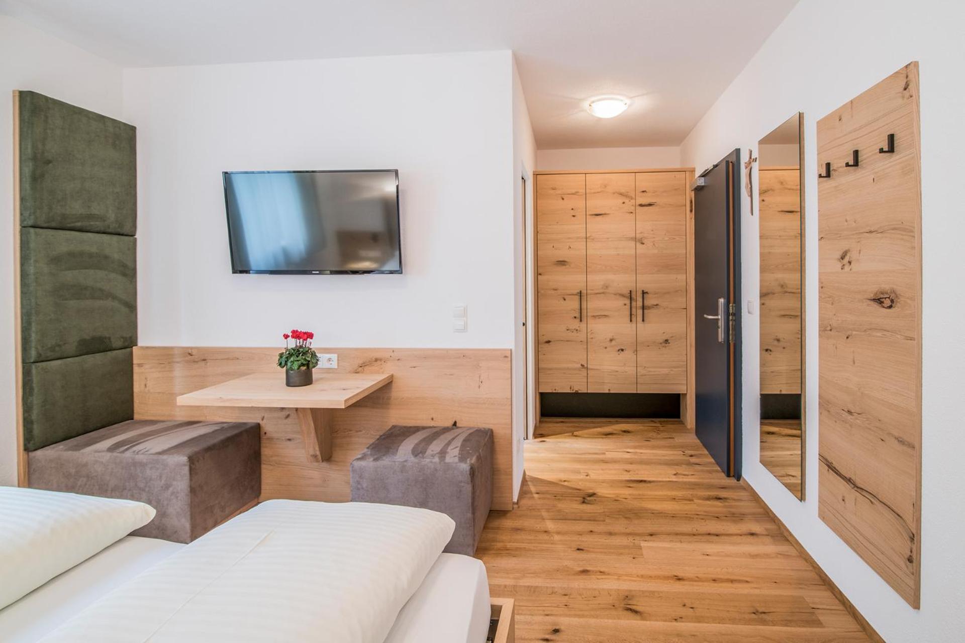 Hotel Sterzinger Moos Buitenkant foto